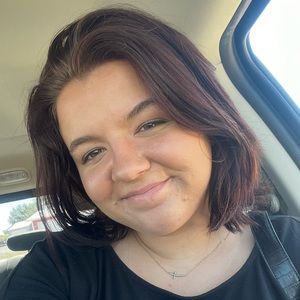 Meet your Posher, Teagan